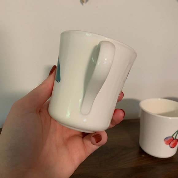 Set of 4 VTG Corning Corelle Fruit Basket Teacups - Picture 8 of 9